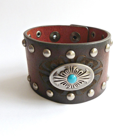 Women S Leather And Turquoise Studded Cuff Taste Of Country Women S Leather And Turquoise Studded Cuff